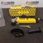 01 ESMERILHADEIRA ANGULAR 850W 220V (PRODUTO NOVO). (NO ESTADO) ATENÇÃO! FAZER A VISITAÇÃO ANTES DE ARREMATAR, NÃO SABEMOS SE FUNCIONA, LEILÃO NÃO TEM GARANTIA E NEM DEVOLUÇÃO, SUJEITO A POSSÍVEIS AVARIAS VISÍVEIS/OCULTAS E/OU AUSÊNCIA DE COMPONENTES.