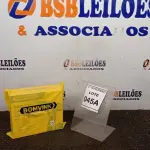 01 PARAFUSADEIRA A BATERIA 12V 2BITS E CARREGADOR (PRODUTO NOVO). (NO ESTADO) ATENÇÃO! FAZER A VISITAÇÃO ANTES DE ARREMATAR, NÃO SABEMOS SE FUNCIONA, LEILÃO NÃO TEM GARANTIA E NEM DEVOLUÇÃO, SUJEITO A POSSÍVEIS AVARIAS VISÍVEIS/OCULTAS E/OU AUSÊNCIA DE COMPONENTES.