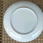 01 PRATO “PORCELANA COM CENAS DE INVERNO COM 20,5 CM DE DIÂMETRO SUPORTE PARA PRATO NÃO INCLUÍDO NESTA VENDA. (NO ESTADO) ATENÇÃO! FAZER A VISITAÇÃO ANTES DE ARREMATAR, NÃO SABEMOS SE FUNCIONA, LEILÃO NÃO TEM GARANTIA E NEM DEVOLUÇÃO, SUJEITO A POSSÍVEIS AVARIAS VISÍVEIS/OCULTAS E/OU AUSÊNCIA DE COMPONENTES.