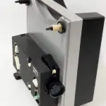 01 ANTIGO PROJETOR YASHICA EM ÓTIMO ESTADO. (NO ESTADO) ATENÇÃO! FAZER A VISITAÇÃO ANTES DE ARREMATAR, NÃO SABEMOS SE FUNCIONA, LEILÃO NÃO TEM GARANTIA E NEM DEVOLUÇÃO, SUJEITO A POSSÍVEIS AVARIAS VISÍVEIS/OCULTAS E/OU AUSÊNCIA DE COMPONENTES.