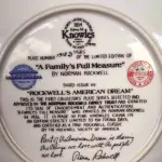 01 PRATO DE COLECIONADOR NORMAN ROCKWELL "A FAMILY'S FULL MEASURE" NUMERADO 1918 D TERCEIRA EDIÇÃO DA SÉRIE "O SONHO AMERICANO DE ROCKWELL" PINTADA A MÃO PELO PRÓPRIO ARTISTAS EDIÇÃO LIMITADA, FABRICADO NA CHINA FINE KNOWLES EM UMA EDIÇÃO LIMITADA A 150 DIAS DE QUEIMA, CARIMBO DE AUTENTICAÇÃO CERTIFICADO IMPRESSO DE AUTENTICAÇÃO. DIÂMETRO 21 CM. PRATO EM CAIXA COM CERTIFICADO, DE AUTENTICIDADE. E UM ÓTIMO COMPLEMENTO PARA QUALQUER COLEÇÃO. O PRATO FOI FABRICADO NOS ESTADOS UNIDOS NA DÉCADA DE 1985 E É CONSIDERADO UM ITEM VINTAGE. ALÉM DE SUA IMPORTÂNCIA CULTURAL COMO ITEM COLECIONÁVEL AMERICANO, ESTE PRATO TAMBÉM OSTENTA DIVERSAS CARACTERÍSTICAS, INCLUINDO O STATUS DE EDIÇÃO LIMITADA E A INCLUSÃO DA EMBALAGEM E DOCUMENTAÇÃO ORIGINAIS. É PERFEITO PARA QUALQUER OCASIÃO E UM ÓTIMO PRESENTE PARA QUALQUER COLECIONADOR OU ENTUSIASTA.O SUPORTE DO PRATO NÃO ESTÁ INCLUÍDO. (NO ESTADO) ATENÇÃO! FAZER A VISITAÇÃO ANTES DE ARREMATAR, NÃO SABEMOS SE FUNCIONA, LEILÃO NÃO TEM GARANTIA E NEM DEVOLUÇÃO, SUJEITO A POSSÍVEIS AVARIAS VISÍVEIS/OCULTAS E/OU AUSÊNCIA DE COMPONENTES.