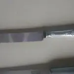 01 LOTE COM DUAS FACAS SENDO UMA HERCULES DECADA DE 80 APARENTEMENTE SEJA BANHADA A PRATA E UMA FACA EM INOX. (NO ESTADO) ATENÇÃO! FAZER A VISITAÇÃO ANTES DE ARREMATAR, NÃO SABEMOS SE FUNCIONA, LEILÃO NÃO TEM GARANTIA E NEM DEVOLUÇÃO, SUJEITO A POSSÍVEIS AVARIAS VISÍVEIS/OCULTAS E/OU AUSÊNCIA DE COMPONENTES.