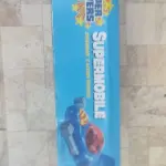 01 MCFARLANE TOYS DC SUPER POWERS SUPERMOBILE ACTION FIGURE NOVO NA CAIXA ABERTPO APENAS PARA CONFERENCIA COMPRADO NOS EUA ORIGINAL. (NO ESTADO) ATENÇÃO! FAZER A VISITAÇÃO ANTES DE ARREMATAR, NÃO SABEMOS SE FUNCIONA, LEILÃO NÃO TEM GARANTIA E NEM DEVOLUÇÃO, SUJEITO A POSSÍVEIS AVARIAS VISÍVEIS/OCULTAS E/OU AUSÊNCIA DE COMPONENTES.