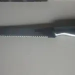 01 LOTE COM DUAS FACAS SENDO UMA HERCULES DECADA DE 80 APARENTEMENTE SEJA BANHADA A PRATA E UMA FACA EM INOX. (NO ESTADO) ATENÇÃO! FAZER A VISITAÇÃO ANTES DE ARREMATAR, NÃO SABEMOS SE FUNCIONA, LEILÃO NÃO TEM GARANTIA E NEM DEVOLUÇÃO, SUJEITO A POSSÍVEIS AVARIAS VISÍVEIS/OCULTAS E/OU AUSÊNCIA DE COMPONENTES.