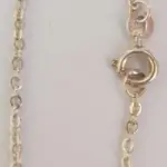 01 CORRENTINHA DE BRAÇOS  DE PRATA 925 21CM ABERTA E 10 CM FECHADA 2G. (NO ESTADO) ATENÇÃO! FAZER A VISITAÇÃO ANTES DE ARREMATAR, NÃO SABEMOS SE FUNCIONA, LEILÃO NÃO TEM GARANTIA E NEM DEVOLUÇÃO, SUJEITO A POSSÍVEIS AVARIAS VISÍVEIS/OCULTAS E/OU AUSÊNCIA DE COMPONENTES.