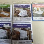 01 LOTE COM CAMINHO DE MESA 5 UNIDADES NOVOS SEM USO.  (NO ESTADO) ATENÇÃO! FAZER A VISITAÇÃO ANTES DE ARREMATAR, NÃO SABEMOS SE FUNCIONA, LEILÃO NÃO TEM GARANTIA E NEM DEVOLUÇÃO, SUJEITO A POSSÍVEIS AVARIAS VISÍVEIS/OCULTAS E/OU AUSÊNCIA DE COMPONENTES.