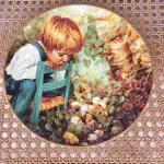 01 PRATO DE COLECIONADOR MICHAEL'S MIRACLE, ITEM RARO DE MILAGRES DE MICHAEL SÉRIE PESSOAS REAIS NANCY TURNER STRATFORD EDIÇÃO LIMITADA. PRIMEIRA EDIÇÃO DA SÉRIE REAL PEOPLE. THE STRATFORD COLLECTION LTD. ©1982.BRADEX: 84-S85-2.1, COM 21,5 CM DE DIÂMETRO. PRATO GUARDADO A ANOS  NUNCA USADO CAIXA E PAPEIS DETERIORADOS COMO MOSTRA NAS FOTOS FICOU ASSIM, POIS FICOU GUARDADO HÁ MUITOS ANOS NO ARMÁRIO PRATO  SEM LASCAS, RACHADURAS.ITEM FOI ENCONTRADO EM UM ARMÁRIO DURANTE A VENDA DE UMA PROPRIEDADE NOS EUA APÓS MUITOS ANOS GUARDADOS.  CAIXA “ORIGINAL E COM CERTIFICADO DE AUTENTICIDADE,SUPORTE PARA PRATO NÃO INCLUÍDO NESTA VENDA. (NO ESTADO) ATENÇÃO! FAZER A VISITAÇÃO ANTES DE ARREMATAR, NÃO SABEMOS SE FUNCIONA, LEILÃO NÃO TEM GARANTIA E NEM DEVOLUÇÃO, SUJEITO A POSSÍVEIS AVARIAS VISÍVEIS/OCULTAS E/OU AUSÊNCIA DE COMPONENTES.