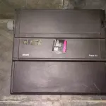 01 MÁQUINA DE ESCREVER OLIVETTI PRAXIS 20 LIGANDO E AS TECLAS FUNCIONAM. (NO ESTADO) ATENÇÃO! FAZER A VISITAÇÃO ANTES DE ARREMATAR, NÃO SABEMOS SE FUNCIONA, LEILÃO NÃO TEM GARANTIA E NEM DEVOLUÇÃO, SUJEITO A POSSÍVEIS AVARIAS VISÍVEIS/OCULTAS E/OU AUSÊNCIA DE COMPONENTES.