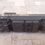 01 LOCOMOTIVA A DIESEL MONON BL2 EMD EM ESCALA HO PROTO 2000 REALISTA, ITEM COMPRADO EM GARAGENS DOS EUA. (NO ESTADO) ATENÇÃO! FAZER A VISITAÇÃO ANTES DE ARREMATAR, NÃO SABEMOS SE FUNCIONA, LEILÃO NÃO TEM GARANTIA E NEM DEVOLUÇÃO, SUJEITO A POSSÍVEIS AVARIAS VISÍVEIS/OCULTAS E/OU AUSÊNCIA DE COMPONENTES.