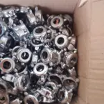 01 CAIXA COM BICO DE TORNEIRA DE ½. (NO ESTADO) ATENÇÃO! FAZER A VISITAÇÃO ANTES DE ARREMATAR, NÃO SABEMOS SE FUNCIONA, LEILÃO NÃO TEM GARANTIA E NEM DEVOLUÇÃO, SUJEITO A POSSÍVEIS AVARIAS VISÍVEIS/OCULTAS E/OU AUSÊNCIA DE COMPONENTES.