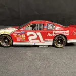 01 RARA MINIATURA DA CASCAR ACTION NASCAR 1/24 DIECAST #21 MIKE DILLON ROCKWELL AUTOMATION 2000 MONTE CARLO,COMPRADA EM GARAGEM DE ANTIGUIDADES NOS EUA. (NO ESTADO) ATENÇÃO! FAZER A VISITAÇÃO ANTES DE ARREMATAR, NÃO SABEMOS SE FUNCIONA, LEILÃO NÃO TEM GARANTIA E NEM DEVOLUÇÃO, SUJEITO A POSSÍVEIS AVARIAS VISÍVEIS/OCULTAS E/OU AUSÊNCIA DE COMPONENTES.