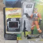 01 FIGURA DE AÇÃO STAR WARS BIGGS DARKLIGHTER 1997 POWER OF THE FORCE FREEZE FRAME,NOVA NA EMBALGEM, ITEM COMPRADO EM GARAGENS DE ANTIGUIDADES NOS EUA. (NO ESTADO) ATENÇÃO! FAZER A VISITAÇÃO ANTES DE ARREMATAR, NÃO SABEMOS SE FUNCIONA, LEILÃO NÃO TEM GARANTIA E NEM DEVOLUÇÃO, SUJEITO A POSSÍVEIS AVARIAS VISÍVEIS/OCULTAS E/OU AUSÊNCIA DE COMPONENTES.