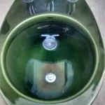 01 BIDÊ PORCELANA ANTIGO VERDE ESCURO MESCLADO VERDE-ESCURO COMPLETO. (NO ESTADO) ATENÇÃO! FAZER A VISITAÇÃO ANTES DE ARREMATAR, NÃO SABEMOS SE FUNCIONA, LEILÃO NÃO TEM GARANTIA E NEM DEVOLUÇÃO, SUJEITO A POSSÍVEIS AVARIAS VISÍVEIS/OCULTAS E/OU AUSÊNCIA DE COMPONENTES.