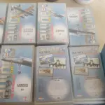 01 COLEÇÃO AVIÕES DE COMBATE COM LIVROS E FITAS E COLEÇÃO COUSTEAU. (NO ESTADO) ATENÇÃO! FAZER A VISITAÇÃO ANTES DE ARREMATAR, NÃO SABEMOS SE FUNCIONA, LEILÃO NÃO TEM GARANTIA E NEM DEVOLUÇÃO, SUJEITO A POSSÍVEIS AVARIAS VISÍVEIS/OCULTAS E/OU AUSÊNCIA DE COMPONENTES.