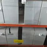 01 PORTA DE VIDRO DE 2,06X0,69. (NO ESTADO) ATENÇÃO! FAZER A VISITAÇÃO ANTES DE ARREMATAR, NÃO SABEMOS SE FUNCIONA, LEILÃO NÃO TEM GARANTIA E NEM DEVOLUÇÃO, SUJEITO A POSSÍVEIS AVARIAS VISÍVEIS/OCULTAS E/OU AUSÊNCIA DE COMPONENTES.
