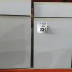 02 ARMÁRIOS PARA CPU COM 01 PORTA E 01 GAVETA. (NO ESTADO) ATENÇÃO! FAZER A VISITAÇÃO ANTES DE ARREMATAR, NÃO SABEMOS SE FUNCIONA, LEILÃO NÃO TEM GARANTIA E NEM DEVOLUÇÃO, SUJEITO A POSSÍVEIS AVARIAS VISÍVEIS/OCULTAS E/OU AUSÊNCIA DE COMPONENTES.