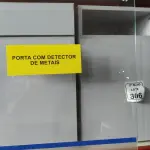02 ARMÁRIOS PARA CPU COM 01 PORTA E 01 GAVETA. (NO ESTADO) ATENÇÃO! FAZER A VISITAÇÃO ANTES DE ARREMATAR, NÃO SABEMOS SE FUNCIONA, LEILÃO NÃO TEM GARANTIA E NEM DEVOLUÇÃO, SUJEITO A POSSÍVEIS AVARIAS VISÍVEIS/OCULTAS E/OU AUSÊNCIA DE COMPONENTES.