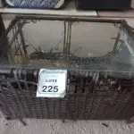 01 MESA DE JARDIM AV1590V (NO ESTADO EM QUE SE ENCONTRA. SUJEITO A AVARIAS OCULTAS/VISÍVEIS.)