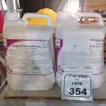 02 GALÕES DE REMOVEDOR DE CERAS E ACABAMENTOS DE 5L CADA. (NO ESTADO) ATENÇÃO! FAZER A VISITAÇÃO ANTES DE ARREMATAR, NÃO SABEMOS SE FUNCIONA, LEILÃO NÃO TEM GARANTIA E NEM DEVOLUÇÃO, SUJEITO A POSSÍVEIS AVARIAS VISÍVEIS/OCULTAS E/OU AUSÊNCIA DE COMPONENTES.