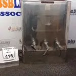 01 CAFETEIRA INDUSTRIAL EM INOX. (NO ESTADO) ATENÇÃO! FAZER A VISITAÇÃO ANTES DE ARREMATAR, NÃO SABEMOS SE FUNCIONA, LEILÃO NÃO TEM GARANTIA E NEM DEVOLUÇÃO, SUJEITO A POSSÍVEIS AVARIAS VISÍVEIS/OCULTAS E/OU AUSÊNCIA DE COMPONENTES.