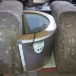 01 FORNO DE BIER E 02 BAÚS ALMOFADADOS. (NO ESTADO) ATENÇÃO! FAZER A VISITAÇÃO ANTES DE ARREMATAR, NÃO SABEMOS SE FUNCIONA, LEILÃO NÃO TEM GARANTIA E NEM DEVOLUÇÃO, SUJEITO A POSSÍVEIS AVARIAS VISÍVEIS/OCULTAS E/OU AUSÊNCIA DE COMPONENTES.