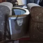 01 FORNO DE BIER E 02 BAÚS ALMOFADADOS. (NO ESTADO) ATENÇÃO! FAZER A VISITAÇÃO ANTES DE ARREMATAR, NÃO SABEMOS SE FUNCIONA, LEILÃO NÃO TEM GARANTIA E NEM DEVOLUÇÃO, SUJEITO A POSSÍVEIS AVARIAS VISÍVEIS/OCULTAS E/OU AUSÊNCIA DE COMPONENTES.