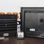 01 TV LCD 37’’ MARCA LG E 01 TV LCD 26’’ MARCA SAMSUNG. (NO ESTADO) ATENÇÃO! FAZER A VISITAÇÃO ANTES DE ARREMATAR, NÃO SABEMOS SE FUNCIONA, LEILÃO NÃO TEM GARANTIA E NEM DEVOLUÇÃO, SUJEITO A POSSÍVEIS AVARIAS VISÍVEIS/OCULTAS E/OU AUSÊNCIA DE COMPONENTES.