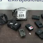10 CARREGADORES PARA CÂMERAS E BATERIA MARCAS E MODELOS DIVERSOS. (NO ESTADO) ATENÇÃO! FAZER A VISITAÇÃO ANTES DE ARREMATAR, NÃO SABEMOS SE FUNCIONA, LEILÃO NÃO TEM GARANTIA E NEM DEVOLUÇÃO, SUJEITO A POSSÍVEIS AVARIAS VISÍVEIS/OCULTAS E/OU AUSÊNCIA DE COMPONENTES.
