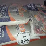 05 PACOTES DE MASSA CORRIDA 15KG CADA MARCA RENOVARE. (NO ESTADO) ATENÇÃO! FAZER A VISITAÇÃO ANTES DE ARREMATAR, NÃO SABEMOS SE FUNCIONA, LEILÃO NÃO TEM GARANTIA E NEM DEVOLUÇÃO, SUJEITO A POSSÍVEIS AVARIAS VISÍVEIS/OCULTAS E/OU AUSÊNCIA DE COMPONENTES.