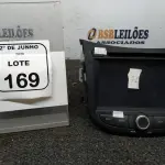 01 APARELHO DE SOM MULTIMIDIA AUTOMOTIVO. (NO ESTADO) ATENÇÃO! FAZER A VISITAÇÃO ANTES DE ARREMATAR, NÃO SABEMOS SE FUNCIONA, LEILÃO NÃO TEM GARANTIA E NEM DEVOLUÇÃO, SUJEITO A POSSÍVEIS AVARIAS VISÍVEIS/OCULTAS E/OU AUSÊNCIA DE COMPONENTES.
