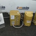 01 ESTABILIZADOR DE 300VA MARCA SMS E 02 CAIXAS DE SOM MULTIMIDIA MODELO SPEAK SYSTEM. (NO ESTADO) ATENÇÃO! FAZER A VISITAÇÃO ANTES DE ARREMATAR, NÃO SABEMOS SE FUNCIONA, LEILÃO NÃO TEM GARANTIA E NEM DEVOLUÇÃO, SUJEITO A POSSÍVEIS AVARIAS VISÍVEIS/OCULTAS E/OU AUSÊNCIA DE COMPONENTES.