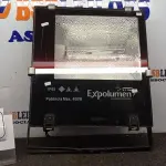 01 REFLETOR 400W MARCA EXPOLUMEN. (NO ESTADO) ATENÇÃO! FAZER A VISITAÇÃO ANTES DE ARREMATAR, NÃO SABEMOS SE FUNCIONA, LEILÃO NÃO TEM GARANTIA E NEM DEVOLUÇÃO, SUJEITO A POSSÍVEIS AVARIAS VISÍVEIS/OCULTAS E/OU AUSÊNCIA DE COMPONENTES.