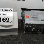 01 APARELHO DE SOM MULTIMIDIA AUTOMOTIVO. (NO ESTADO) ATENÇÃO! FAZER A VISITAÇÃO ANTES DE ARREMATAR, NÃO SABEMOS SE FUNCIONA, LEILÃO NÃO TEM GARANTIA E NEM DEVOLUÇÃO, SUJEITO A POSSÍVEIS AVARIAS VISÍVEIS/OCULTAS E/OU AUSÊNCIA DE COMPONENTES.