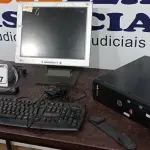 01 CPU INFORWAY 4GB HD 500, 01 MOUSE, 01 TECLADO, 01BASE DE CPU, 01 CABO DE FORÇA E 01 MONITOR MARCA LG. (NO ESTADO) ATENÇÃO! FAZER A VISITAÇÃO ANTES DE ARREMATAR, NÃO SABEMOS SE FUNCIONA. LEILÃO NÃO TEM GARANTIA E NEM DEVOLUÇÃO, SUJEITO A POSSÍVEIS AVARIAS VISÍVEIS/OCULTAS E/OU AUSÊNCIA DE COMPONENTES.