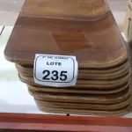 20 PLACAS DE MADEIRA. (NO ESTADO) ATENÇÃO! FAZER A VISITAÇÃO ANTES DE ARREMATAR, NÃO SABEMOS SE FUNCIONA, LEILÃO NÃO TEM GARANTIA E NEM DEVOLUÇÃO, SUJEITO A POSSÍVEIS AVARIAS VISÍVEIS/OCULTAS E/OU AUSÊNCIA DE COMPONENTES.