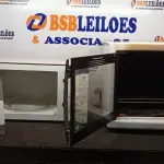 01 MICRO-ONDAS 220V MARCA ELECTROLUX E 01 FORNO 220V LAYN. (NO ESTADO) ATENÇÃO! FAZER A VISITAÇÃO ANTES DE ARREMATAR, NÃO SABEMOS SE FUNCIONA, LEILÃO NÃO TEM GARANTIA E NEM DEVOLUÇÃO, SUJEITO A POSSÍVEIS AVARIAS VISÍVEIS/OCULTAS E/OU AUSÊNCIA DE COMPONENTES.