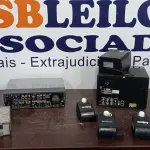 01 DVR PORTATIL MODELO STAND ALONE, 01 ESTAÇÃO DE SOLDA ANALÓGICA MODELO 936A MARCA GRIFFIN, 01 DVD TUNER SYSTEM MODELO XV-DV55 MARCA PIONEER E 05 PURIFICADORES DE ÁGUA MARCA BELOAR. (NO ESTADO) ATENÇÃO! FAZER A VISITAÇÃO ANTES DE ARREMATAR, NÃO SABEMOS SE FUNCIONA, LEILÃO NÃO TEM GARANTIA E NEM DEVOLUÇÃO, SUJEITO A POSSÍVEIS AVARIAS VISÍVEIS/OCULTAS E/OU AUSÊNCIA DE COMPONENTES.