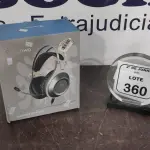 01HEADSET GAMER COM MICROFONE MARCA NUBWO. (NO ESTADO) ATENÇÃO! FAZER A VISITAÇÃO ANTES DE ARREMATAR, NÃO SABEMOS SE FUNCIONA, LEILÃO NÃO TEM GARANTIA E NEM DEVOLUÇÃO, SUJEITO A POSSÍVEIS AVARIAS VISÍVEIS/OCULTAS E/OU AUSÊNCIA DE COMPONENTES.