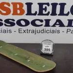 01 SHAPE DE SKATE TAMANHO 8.0  MARCA FUTURE. (NO ESTADO) ATENÇÃO! FAZER A VISITAÇÃO ANTES DE ARREMATAR, NÃO SABEMOS SE FUNCIONA, LEILÃO NÃO TEM GARANTIA E NEM DEVOLUÇÃO, SUJEITO A POSSÍVEIS AVARIAS VISÍVEIS/OCULTAS E/OU AUSÊNCIA DE COMPONENTES.
