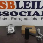01 TORNEIRA MISTURADOR MARCA PRIZI COM ACESSÓRIOS. (NO ESTADO) ATENÇÃO! FAZER A VISITAÇÃO ANTES DE ARREMATAR, NÃO SABEMOS SE FUNCIONA, LEILÃO NÃO TEM GARANTIA E NEM DEVOLUÇÃO, SUJEITO A POSSÍVEIS AVARIAS VISÍVEIS/OCULTAS E/OU AUSÊNCIA DE COMPONENTES.