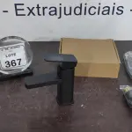 01 TORNEIRA MISTURADOR MARCA PRIZI COM ACESSÓRIOS. (NO ESTADO) ATENÇÃO! FAZER A VISITAÇÃO ANTES DE ARREMATAR, NÃO SABEMOS SE FUNCIONA, LEILÃO NÃO TEM GARANTIA E NEM DEVOLUÇÃO, SUJEITO A POSSÍVEIS AVARIAS VISÍVEIS/OCULTAS E/OU AUSÊNCIA DE COMPONENTES.