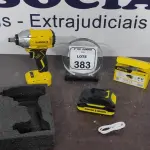 01 CHAVE IMPACTO 21V COM CARREGADOR USB MARCA BOMVINK (NOVO). (NO ESTADO) ATENÇÃO! FAZER A VISITAÇÃO ANTES DE ARREMATAR, NÃO SABEMOS SE FUNCIONA, LEILÃO NÃO TEM GARANTIA E NEM DEVOLUÇÃO, SUJEITO A POSSÍVEIS AVARIAS VISÍVEIS/OCULTAS E/OU AUSÊNCIA DE COMPONENTES.