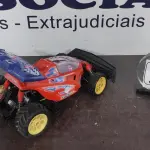 01 CARRINHO DE CORRIDA DE BRINQUEDO. (NO ESTADO) ATENÇÃO! FAZER A VISITAÇÃO ANTES DE ARREMATAR, NÃO SABEMOS SE FUNCIONA, LEILÃO NÃO TEM GARANTIA E NEM DEVOLUÇÃO, SUJEITO A POSSÍVEIS AVARIAS VISÍVEIS/OCULTAS E/OU AUSÊNCIA DE COMPONENTES.