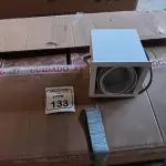 28 LUMINÁRIAS SPOT DE EMBUTIR QUADRADO FOCUS 30 A BRANCO FOSCO. (NO ESTADO) ATENÇÃO! FAZER A VISITAÇÃO ANTES DE ARREMATAR, NÃO SABEMOS SE FUNCIONA, LEILÃO NÃO TEM GARANTIA E NEM DEVOLUÇÃO, SUJEITO A POSSÍVEIS AVARIAS VISÍVEIS/OCULTAS E/OU AUSÊNCIA DE COMPONENTES.