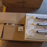 08 LUMINÁRIAS DE EMBUTIR PARA LÂMPADAS COM REATORES. (NO ESTADO) ATENÇÃO! FAZER A VISITAÇÃO ANTES DE ARREMATAR, NÃO SABEMOS SE FUNCIONA, LEILÃO NÃO TEM GARANTIA E NEM DEVOLUÇÃO, SUJEITO A POSSÍVEIS AVARIAS VISÍVEIS/OCULTAS E/OU AUSÊNCIA DE COMPONENTES.