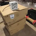 05 CAIXAS COM 09 LUMINÁRIAS SPOT DE EMBUTIR QUADRADO FOCUS 30 A BRANCO FOSCO.  (NO ESTADO) ATENÇÃO! FAZER A VISITAÇÃO ANTES DE ARREMATAR, NÃO SABEMOS SE FUNCIONA, LEILÃO NÃO TEM GARANTIA E NEM DEVOLUÇÃO, SUJEITO A POSSÍVEIS AVARIAS VISÍVEIS/OCULTAS E/OU AUSÊNCIA DE COMPONENTES.