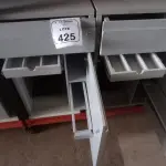 02 ARMÁRIOS PARA CPU COM 01 PORTA E 01 GAVETA. (NO ESTADO) ATENÇÃO! FAZER A VISITAÇÃO ANTES DE ARREMATAR, NÃO SABEMOS SE FUNCIONA, LEILÃO NÃO TEM GARANTIA E NEM DEVOLUÇÃO, SUJEITO A POSSÍVEIS AVARIAS VISÍVEIS/OCULTAS E/OU AUSÊNCIA DE COMPONENTES.