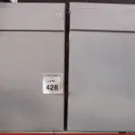 02 ARMÁRIOS PARA CPU COM 01 PORTA E 01 GAVETA. (NO ESTADO) ATENÇÃO! FAZER A VISITAÇÃO ANTES DE ARREMATAR, NÃO SABEMOS SE FUNCIONA, LEILÃO NÃO TEM GARANTIA E NEM DEVOLUÇÃO, SUJEITO A POSSÍVEIS AVARIAS VISÍVEIS/OCULTAS E/OU AUSÊNCIA DE COMPONENTES.
