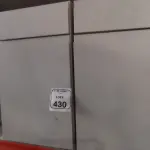 02 ARMÁRIOS PARA CPU COM 01 PORTA E 01 GAVETA. (NO ESTADO) ATENÇÃO! FAZER A VISITAÇÃO ANTES DE ARREMATAR, NÃO SABEMOS SE FUNCIONA, LEILÃO NÃO TEM GARANTIA E NEM DEVOLUÇÃO, SUJEITO A POSSÍVEIS AVARIAS VISÍVEIS/OCULTAS E/OU AUSÊNCIA DE COMPONENTES.