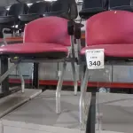 02 CADEIRAS BAIXAS COM ASSENTO DOBRÁVEL. (NO ESTADO) ATENÇÃO! FAZER A VISITAÇÃO ANTES DE ARREMATAR, NÃO SABEMOS SE FUNCIONA, LEILÃO NÃO TEM GARANTIA E NEM DEVOLUÇÃO, SUJEITO A POSSÍVEIS AVARIAS VISÍVEIS/OCULTAS E/OU AUSÊNCIA DE COMPONENTES.